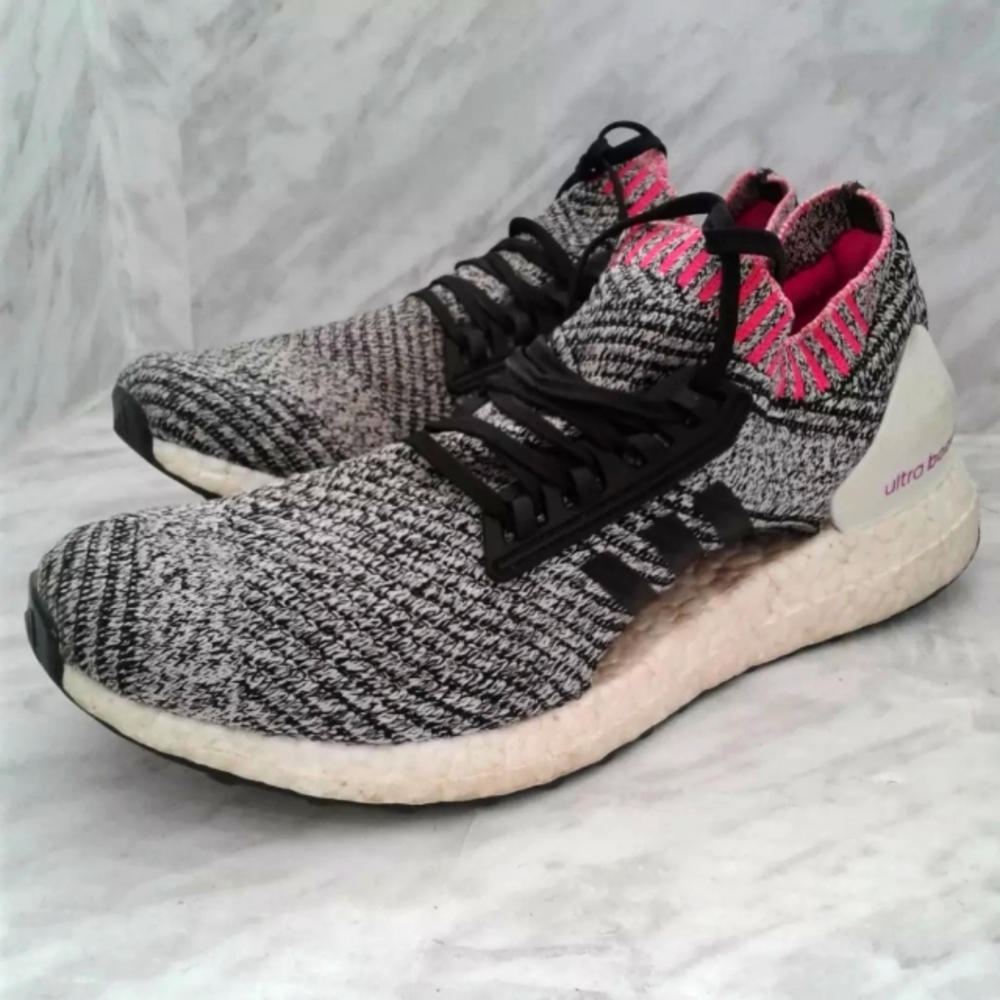 Adidas Ultraboost X Black Pink Breast Cancer Knit Running Shoes Womens sz 9.5 - Picture 2 of 5